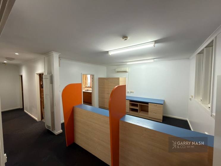Click to view all images 101 Rowan Street Wangaratta VIC 3677 - Image 3