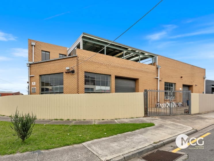 1 Bailey Avenue Keilor East VIC 3033 - Image 2