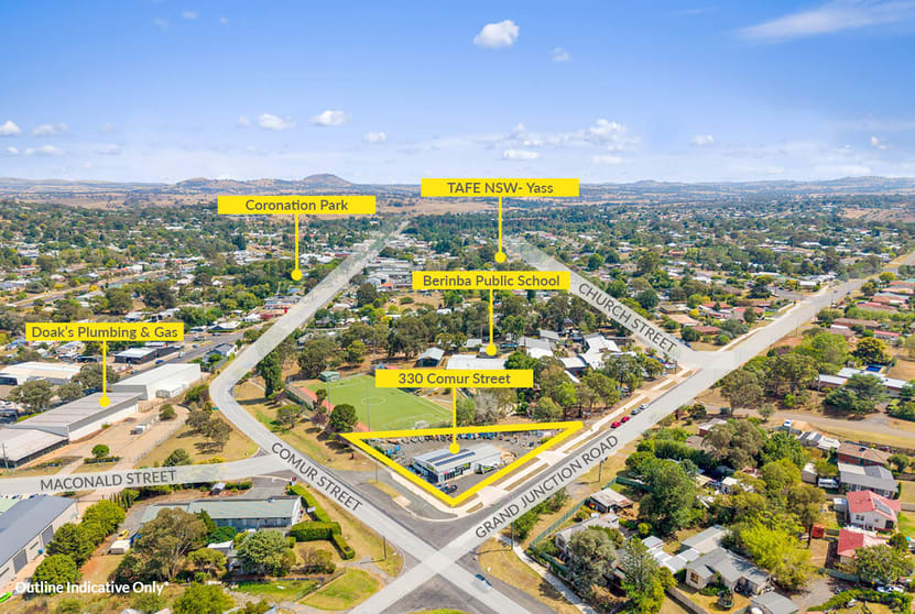 Click to view all images 330 Comur Street Yass NSW 2582 - Image 1
