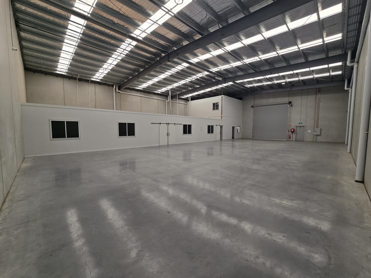 48 Futures Road Cranbourne West VIC 3977 - Image 3
