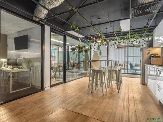 Click to view all images Level 3 Suite Suite B/43 East Esplanade Manly NSW 2095 - Image 1