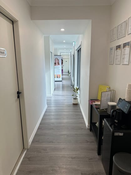 Click to view all images 325 Springvale Rd Glen Waverley VIC 3150 - Image 2