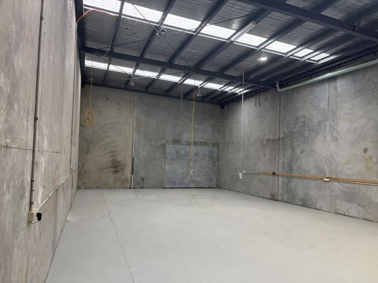 Click to view all images 12B Bailey Avenue Keilor East VIC 3033 - Image 2