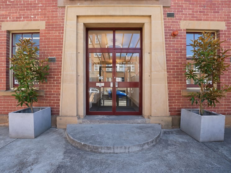 2/21 Bathurst Street Hobart TAS 7000 - Image 2