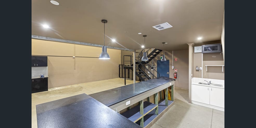 Click to view all images 38/124-130 Auburn Street Wollongong NSW 2500 - Image 3