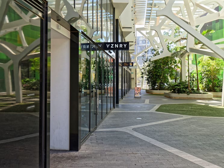 Click to view all images R2/551 Swanston Street Carlton VIC 3053 - Image 2