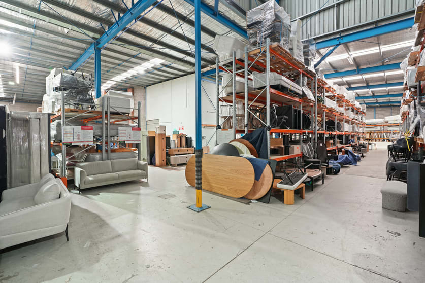 Click to view all images 74-76 Industrial Drive Braeside VIC 3195 - Image 3