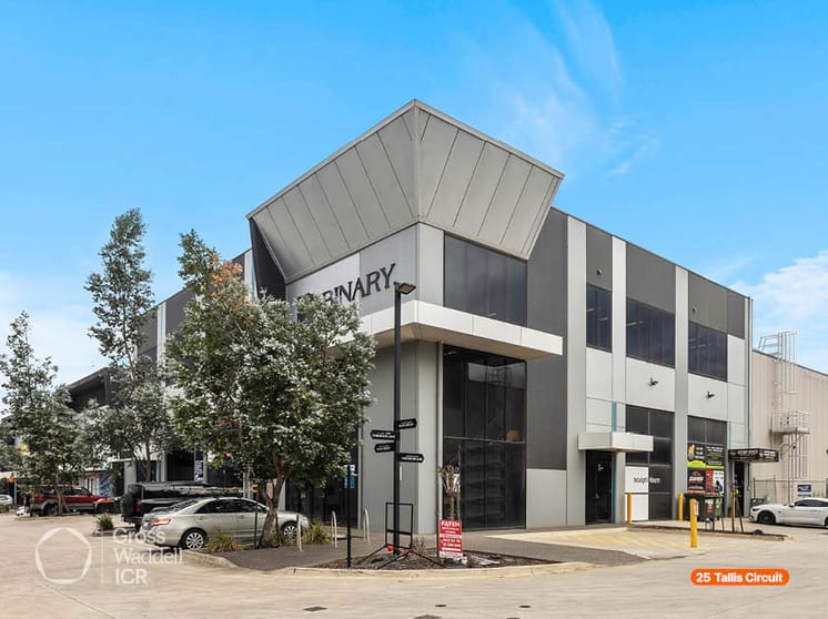 Click to view all images 25, 27 & 45 Tallis Circuit Truganina VIC 3029 - Image 2