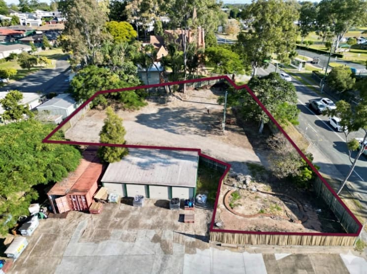 Click to view all images 2659 Logan Road Eight Mile Plains QLD 4113 - Image 3