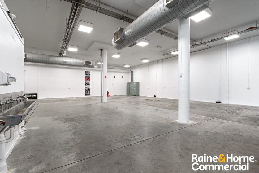 Click to view all images 58 Webster Road Stafford QLD 4053 - Image 2