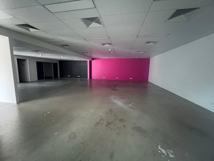 Click to view all images 8-10 Rawlins Street Southport QLD 4215 - Image 3