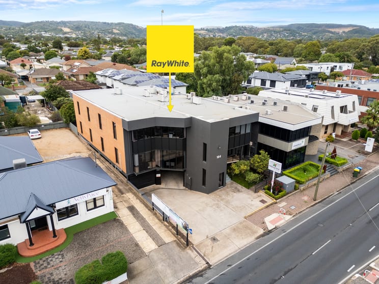 Click to view all images 184 Glynburn Road Tranmere SA 5073 - Image 3