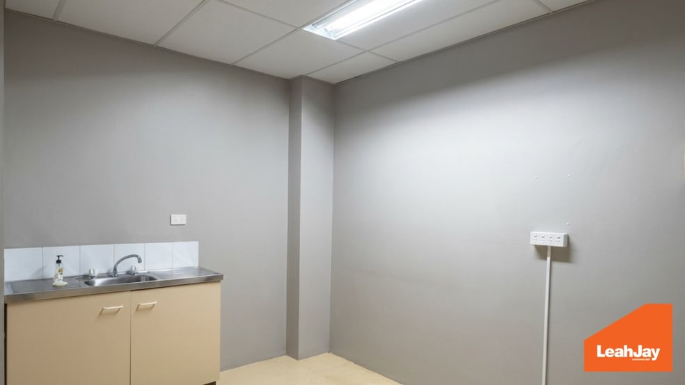 Click to view all images 127a Beaumont Street Hamilton NSW 2303 - Image 3
