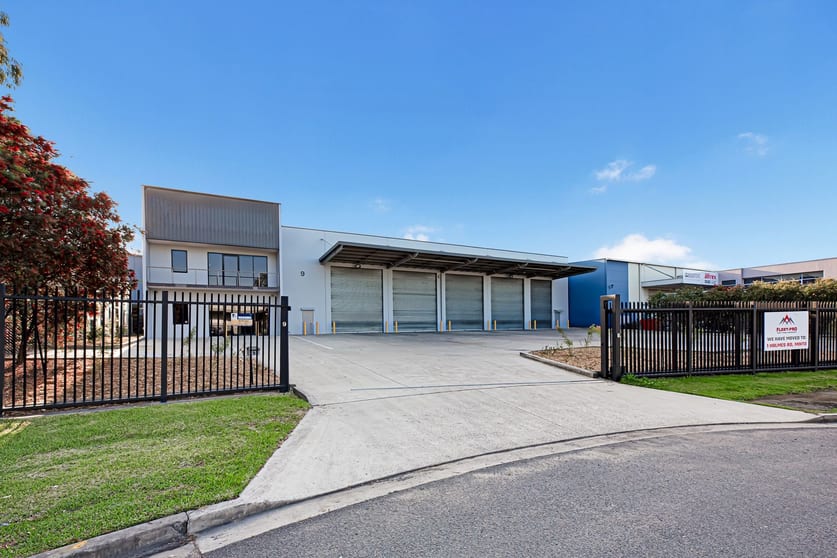 Click to view all images 9 Avalli Road Prestons NSW 2170 - Image 2