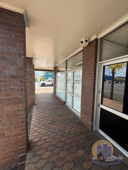 Shop 1/254 Bourbong Street Bundaberg West QLD 4670 - Image 3