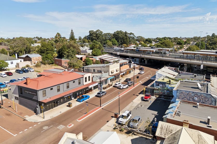Click to view all images 14 King William Street Bayswater WA 6053 - Image 4