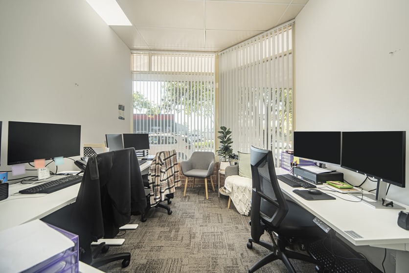 Click to view all images 3a & 3b Nowra Lane Nowra NSW 2541 - Image 2
