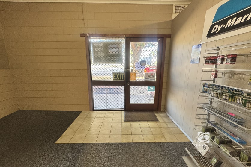 1/12 Gordon Street Bairnsdale VIC 3875 - Image 2