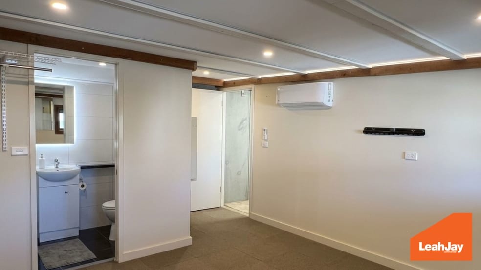 24/33 Darling Street Carrington NSW 2294 - Image 2