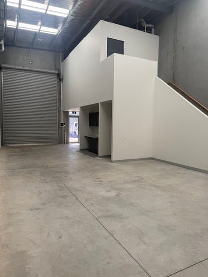 Click to view all images 31/25 Trafalgar Road Epping VIC 3076 - Image 3