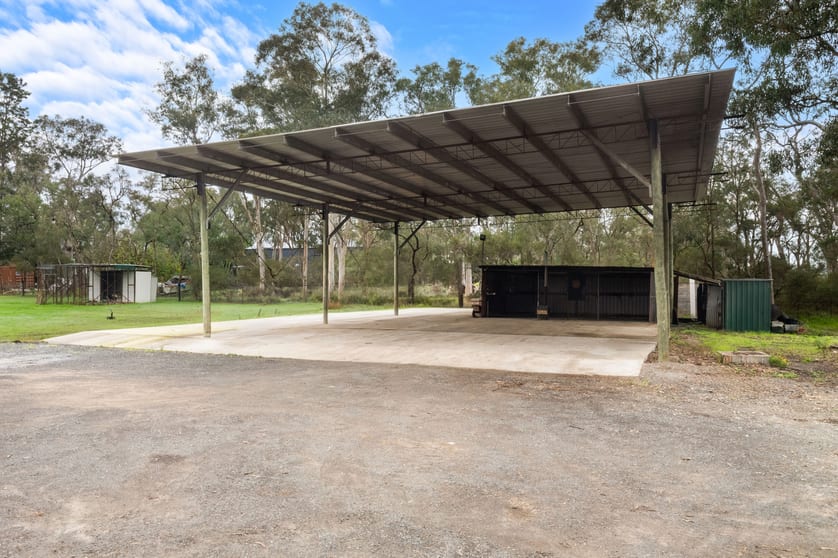 Click to view all images Londonderry NSW 2753 - Image 3
