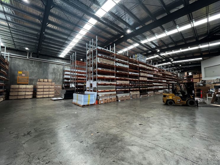 Click to view all images 8 Saligna Drive Tullamarine VIC 3043 - Image 3