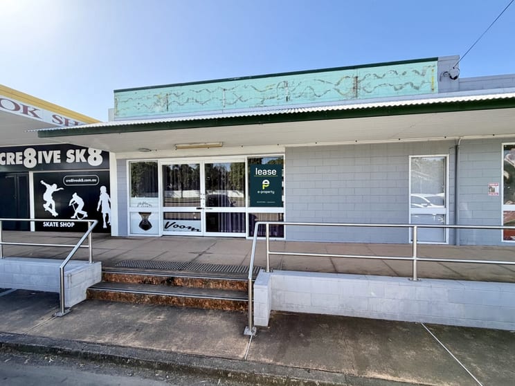 Click to view all images 7/1-13 Hammett Street Currajong QLD 4812 - Image 1