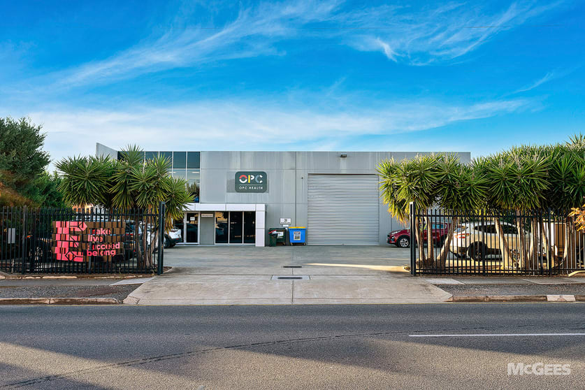 Click to view all images 31 Dunorlan Road Edwardstown SA 5039 - Image 1