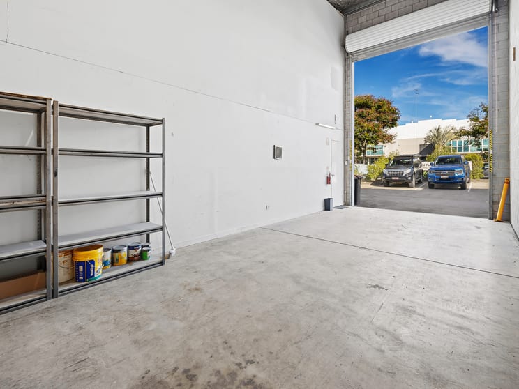Click to view all images 1/69 Secam Street Mansfield QLD 4122 - Image 3