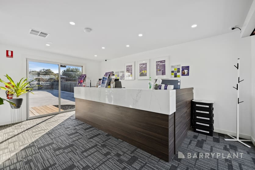 Click to view all images 224 Craigieburn Road Craigieburn VIC 3064 - Image 1