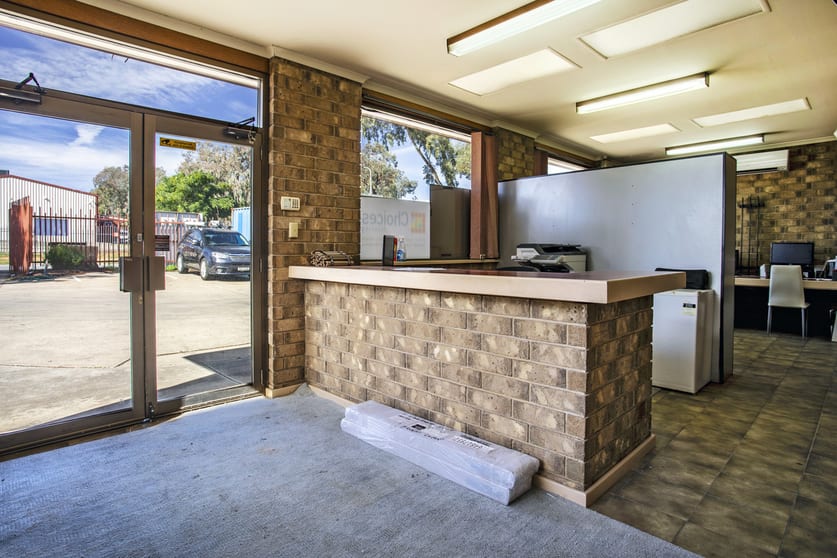 Click to view all images 21 Ween Street Pooraka SA 5095 - Image 3