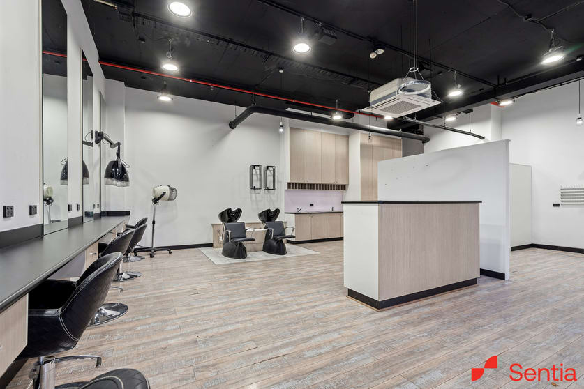 Click to view all images Ground Unit 247/39 Benjamin Way Belconnen ACT 2617 - Image 2