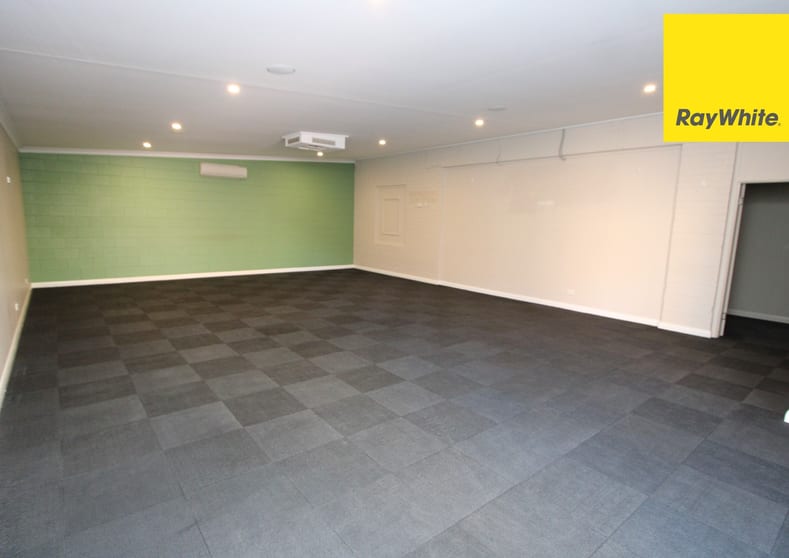Click to view all images Shop 3/79 Otho Street Inverell NSW 2360 - Image 2