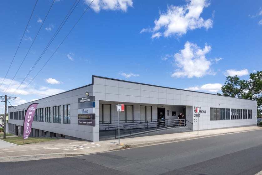 Click to view all images 3/4 Bligh Street Tamworth NSW 2340 - Image 1