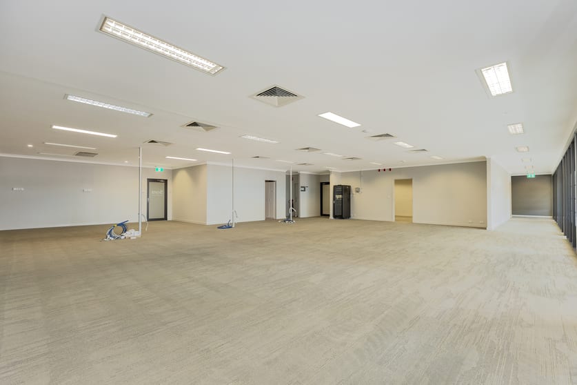 Click to view all images 3/4 Bligh Street Tamworth NSW 2340 - Image 3