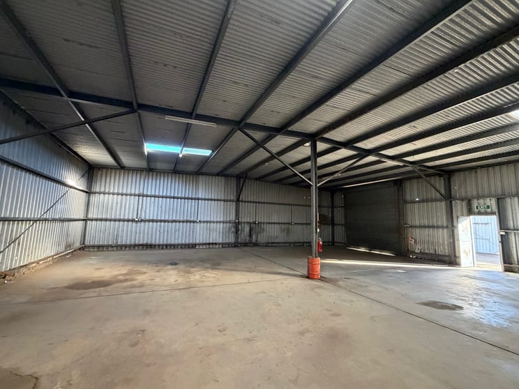 3/129 Maison Dieu Rd Mcdougalls Hill NSW 2330 - Image 2