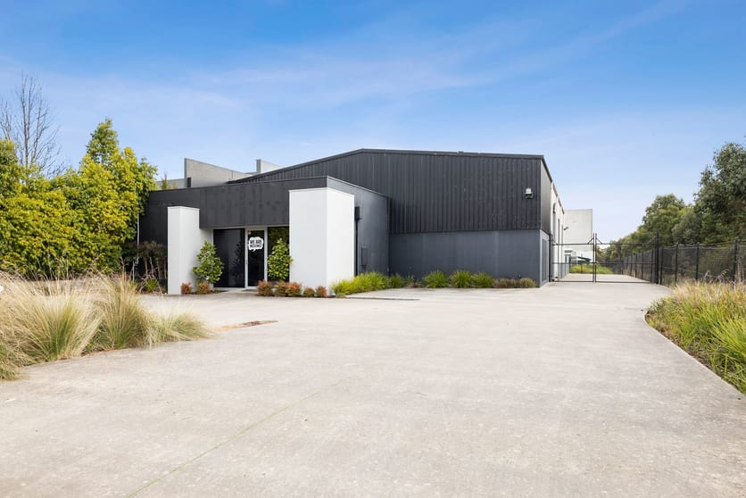 37 Ring Road Alfredton VIC 3350 - Image 2