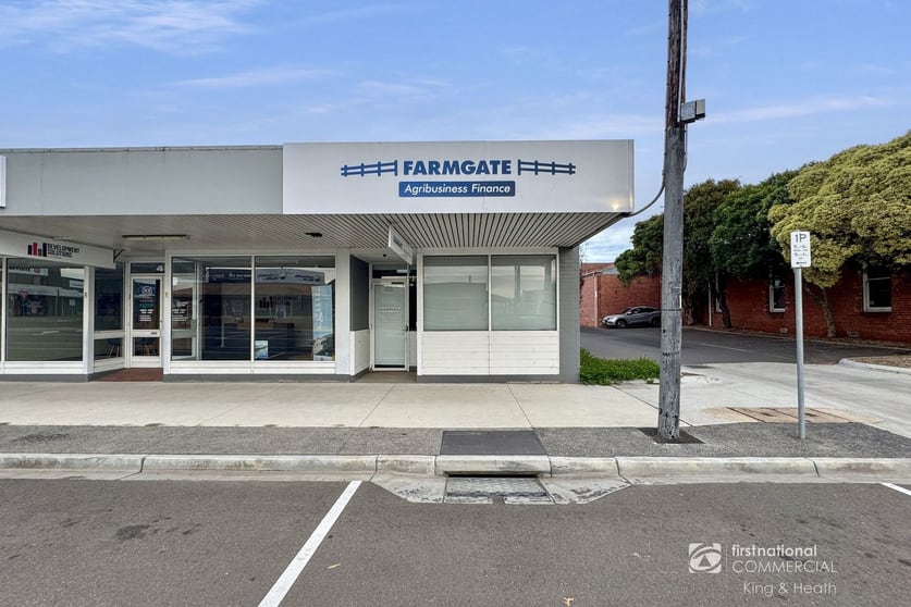 Click to view all images 46 Bailey Street Bairnsdale VIC 3875 - Image 1