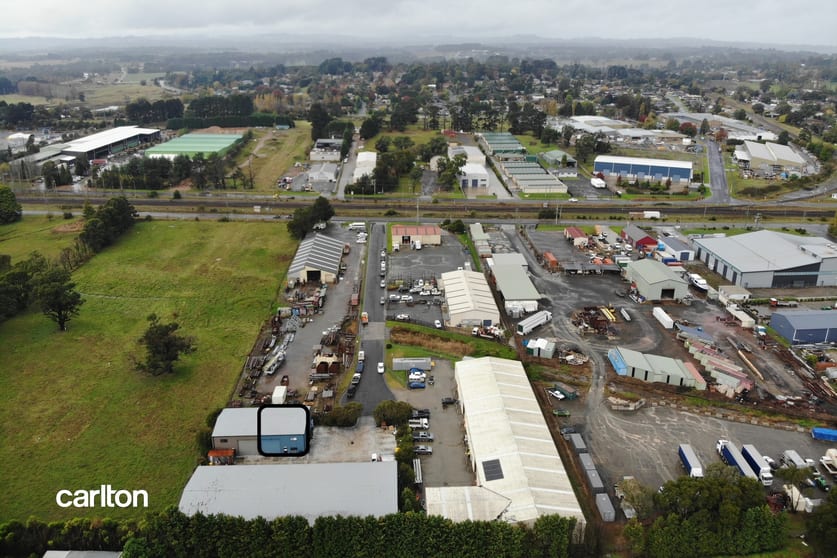 Click to view all images E/5 Sagewick Place Moss Vale NSW 2577 - Image 2