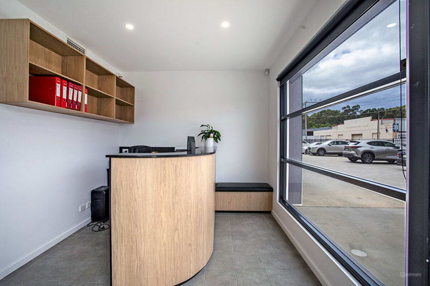 Click to view all images 5/20 Adam Street Hindmarsh SA 5007 - Image 3
