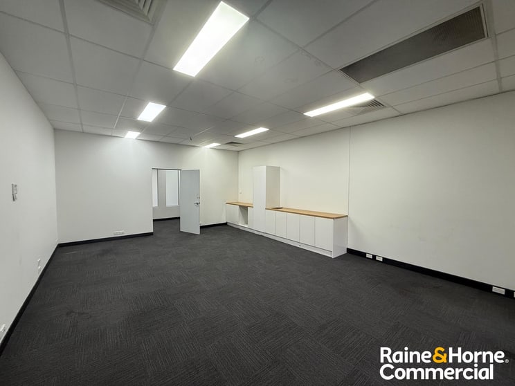 Click to view all images Level 1, Suite 6/395-399 Hume Highway Liverpool NSW 2170 - Image 3