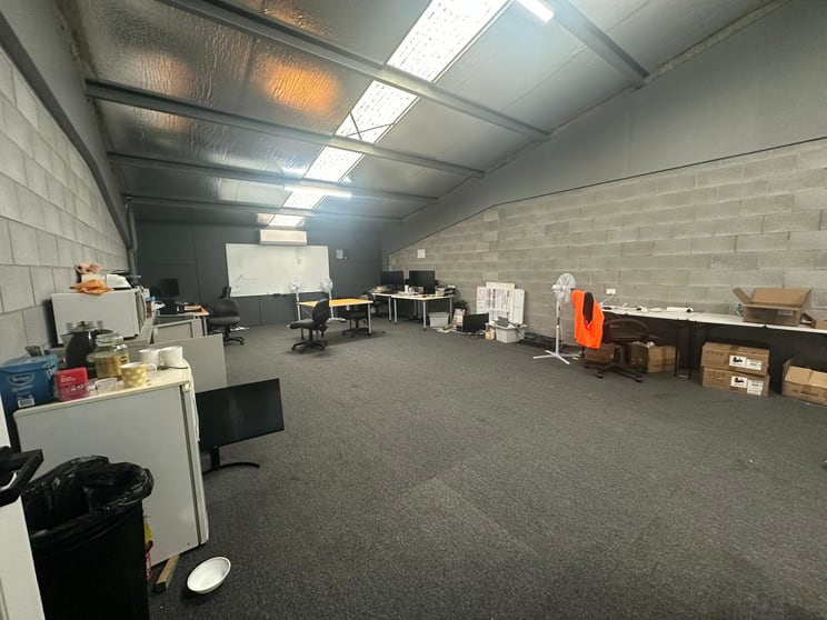 Click to view all images 16/14 Jijaws Street Sumner QLD 4074 - Image 3