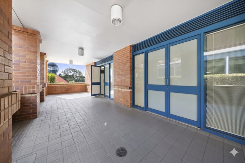 Click to view all images 280&281/33 North Street Spring Hill QLD 4000 - Image 3
