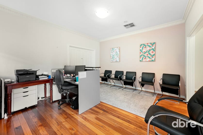 Click to view all images 1276 Nepean Highway Cheltenham VIC 3192 - Image 3
