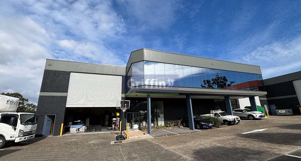 Click to view all images Seven Hills NSW 2147 - Image 1