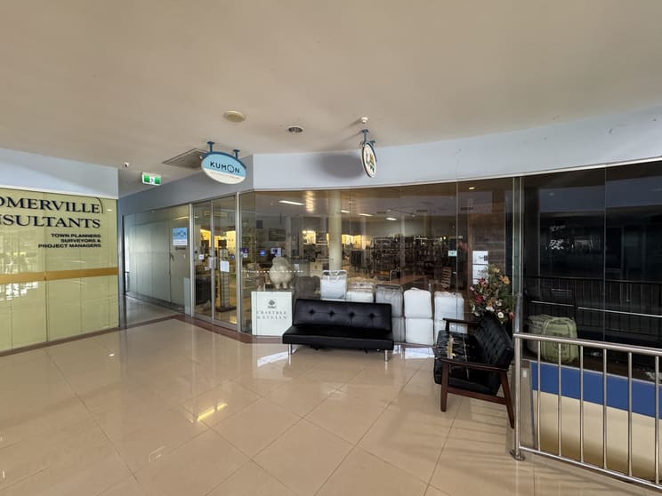 Click to view all images 2898 Logan Road Underwood QLD 4119 - Image 3
