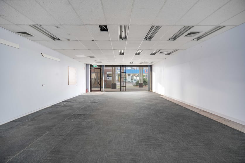 Click to view all images 3/81-89 Hotham Street Traralgon VIC 3844 - Image 2