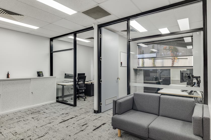 Click to view all images 2a/12 Neil Street Toowoomba City QLD 4350 - Image 3