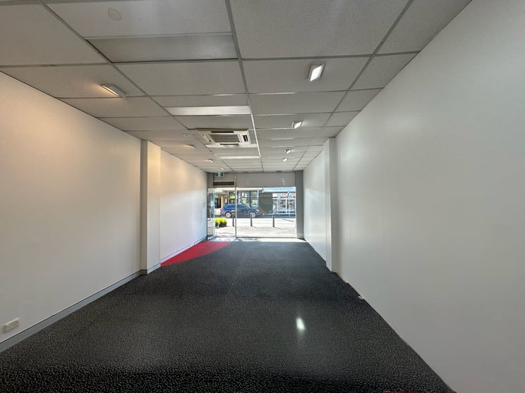 126 Macquarie Road Springwood NSW 2777 - Image 2