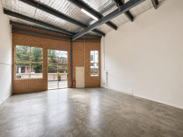 Click to view all images 29/29 Leighton Place Hornsby NSW 2077 - Image 3